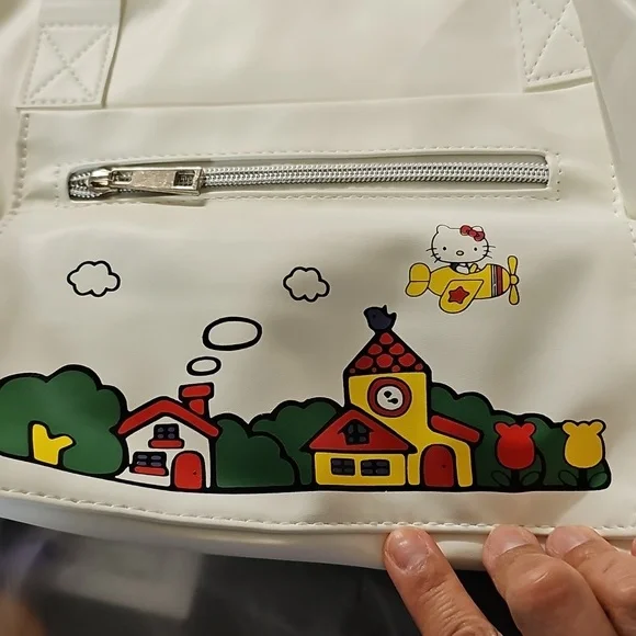 Hello Kitty Extra Large Travel Duffle NWOT - Picture 10 of 11